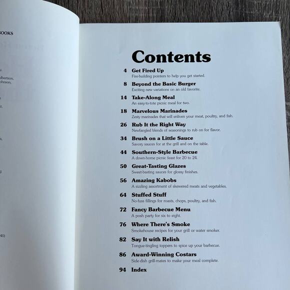 Vintage Better Homes & Gardens Hot Off the Grill Cookbook Pre-Loved - Picture 4 of 4